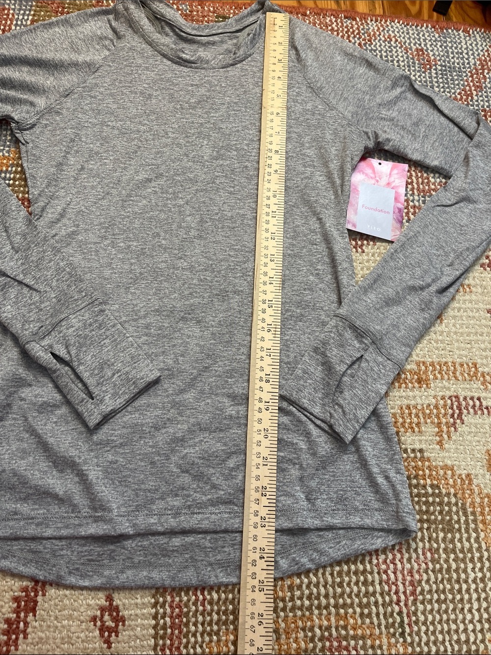 FLEO Foundation Long Sleeve Shirt Gray Size Small NWT Athletic Performance Top - Picture 3 of 8